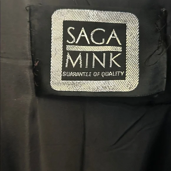 SAGA Mink Ranch Full Length Coat/ pockets, HENIG Furs, Excellent New Condition - Picture 7 of 13